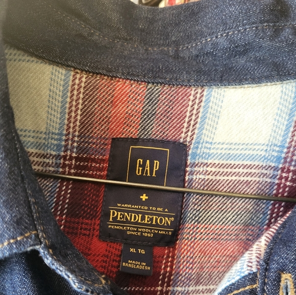 Denim shirt - Picture 2 of 3